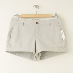 Old Navy 3.5 inch light gray shorts